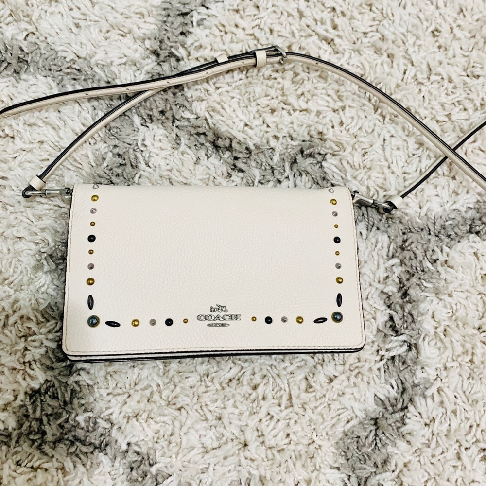 COACH Cream Leather Crossbody Handbag Purse K17